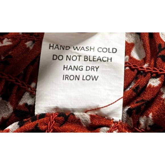 Sienna Sky Red Floral Blouse Womens M Short Sleeve Ruffle Hem 100% Polyester - Picture 6 of 10